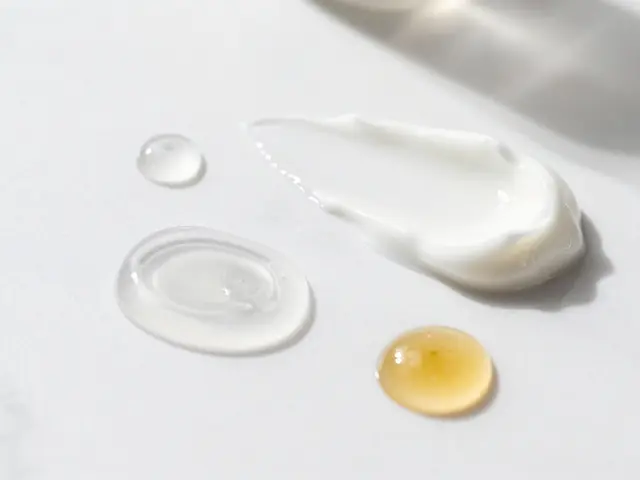 Čím si mazat obličej? Průvodce výběrem krémů podle typu pleti